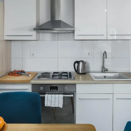 Spadici Πόρετς